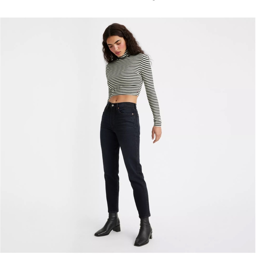 Levi's® Premium
WEDGIE ICON FIT ANKLE WOMEN'S JEANS